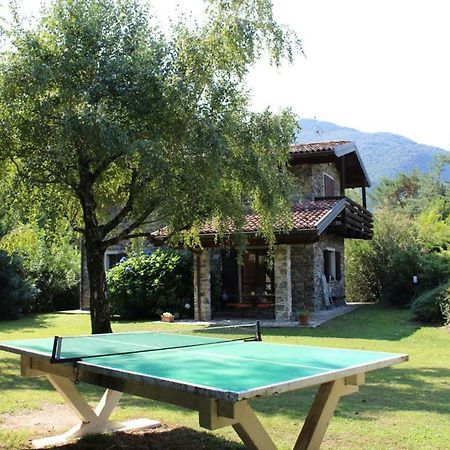 Villa Erica Con Piscina Privata Sul Lago Di Como Colico Exteriör bild