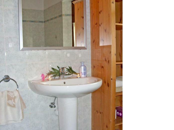 Villa Erica Con Piscina Privata Sul Lago Di Como Colico Exteriör bild