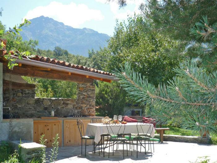 Villa Erica Con Piscina Privata Sul Lago Di Como Colico Exteriör bild